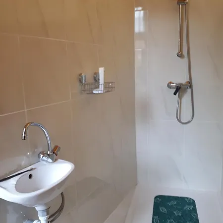 Apartamento Loft Atypique Hyper Centre A 5mn A Pied De La De L'ecluse 2 A 8 Personnes Dinard